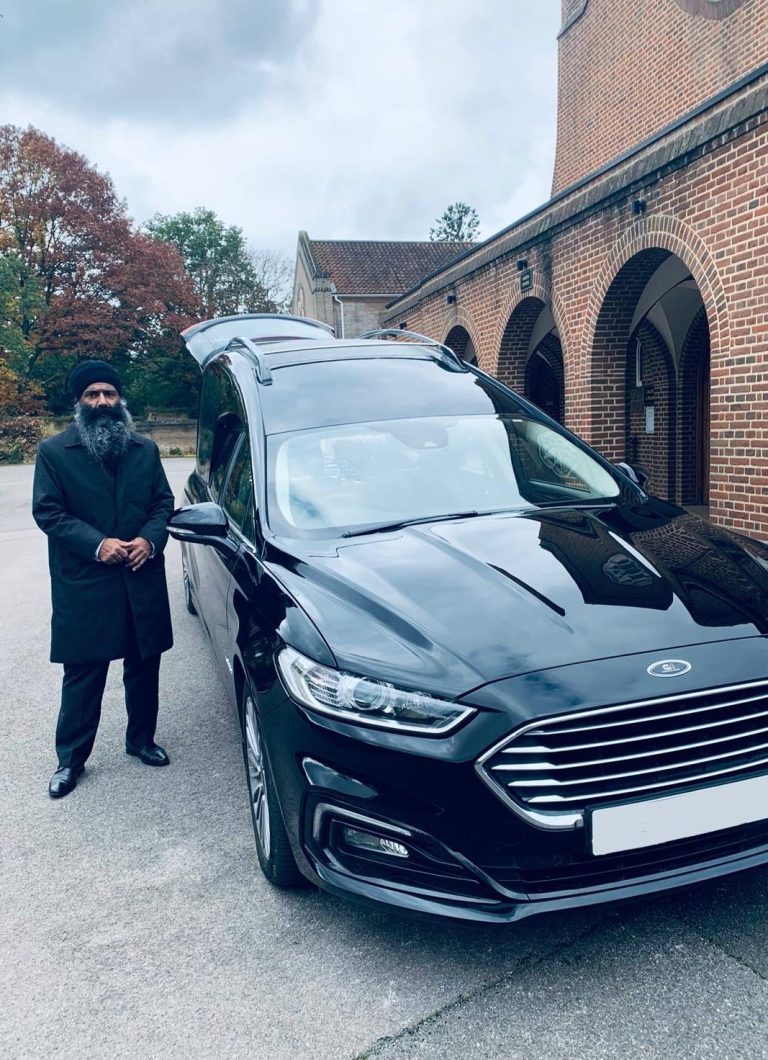Sikh Funeral Hearse South West Middlesex Crematorium, service by Southall Sikh Funerals